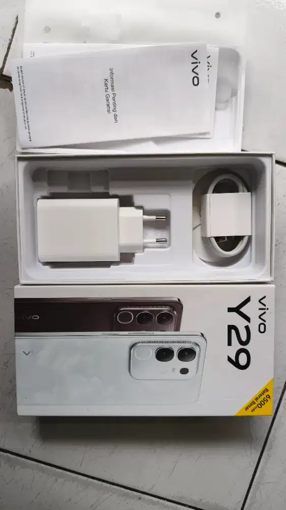 Vivo Y29 4G  8/128GB FuLL Komplit Mulus Siap Pakai (Jakarta)