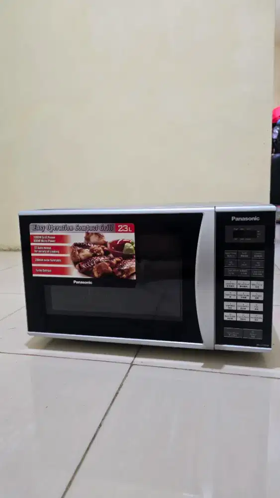 Panasonic Microwave / Oven serbaguna 23L
