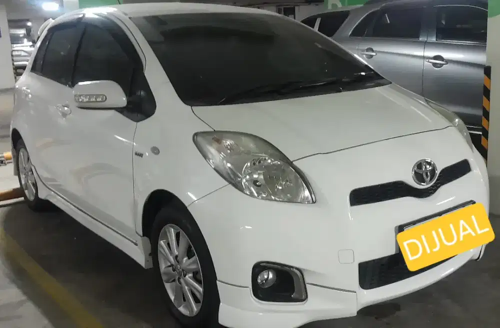 JUAL Yaris Bapau 2012