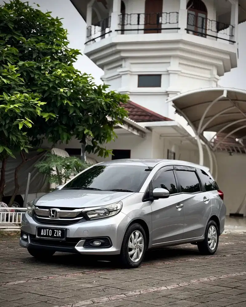 Honda Mobilio E CVT Silver 2017 Tdp Murmer Ori Menarik Bu Antik Baru