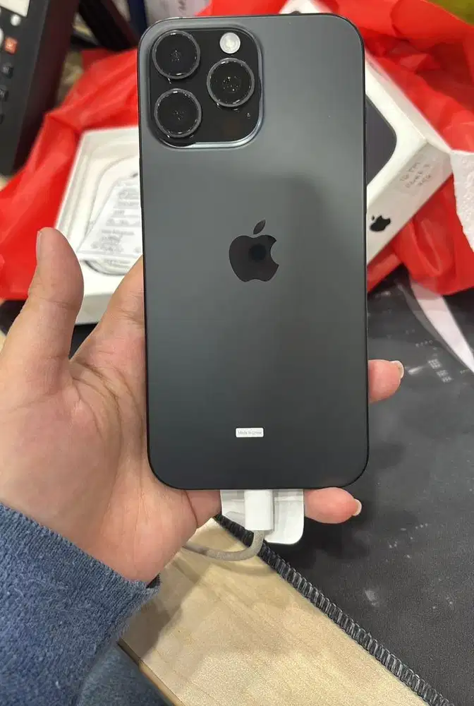 Iphone 16 Pro Max 256 Gb Black Titanium Second