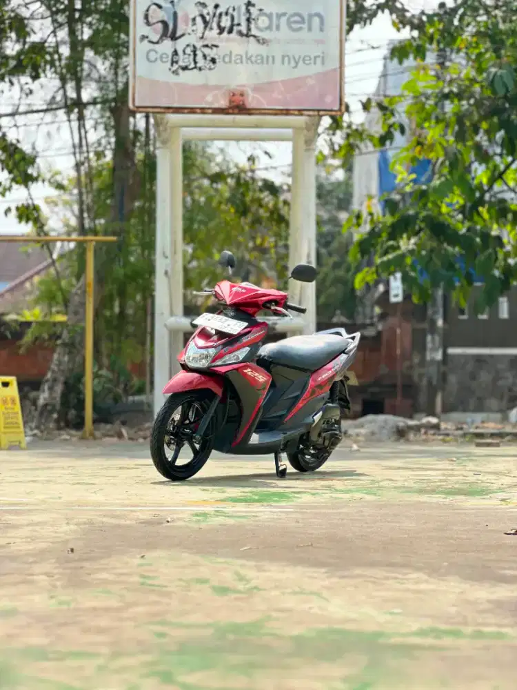 JUAL CEPAT YAMAHA MIO M3 125 AT TAHUN 2015