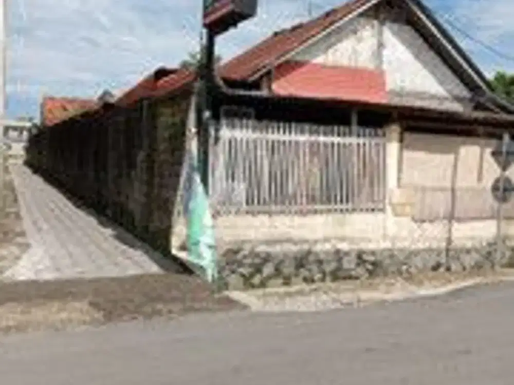 Tanah Strategis 768 Meter Persegi Dekat Jalan Damai