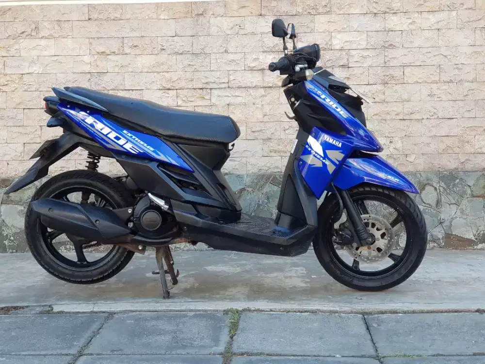 Yamaha Xride 2015 W Sda
