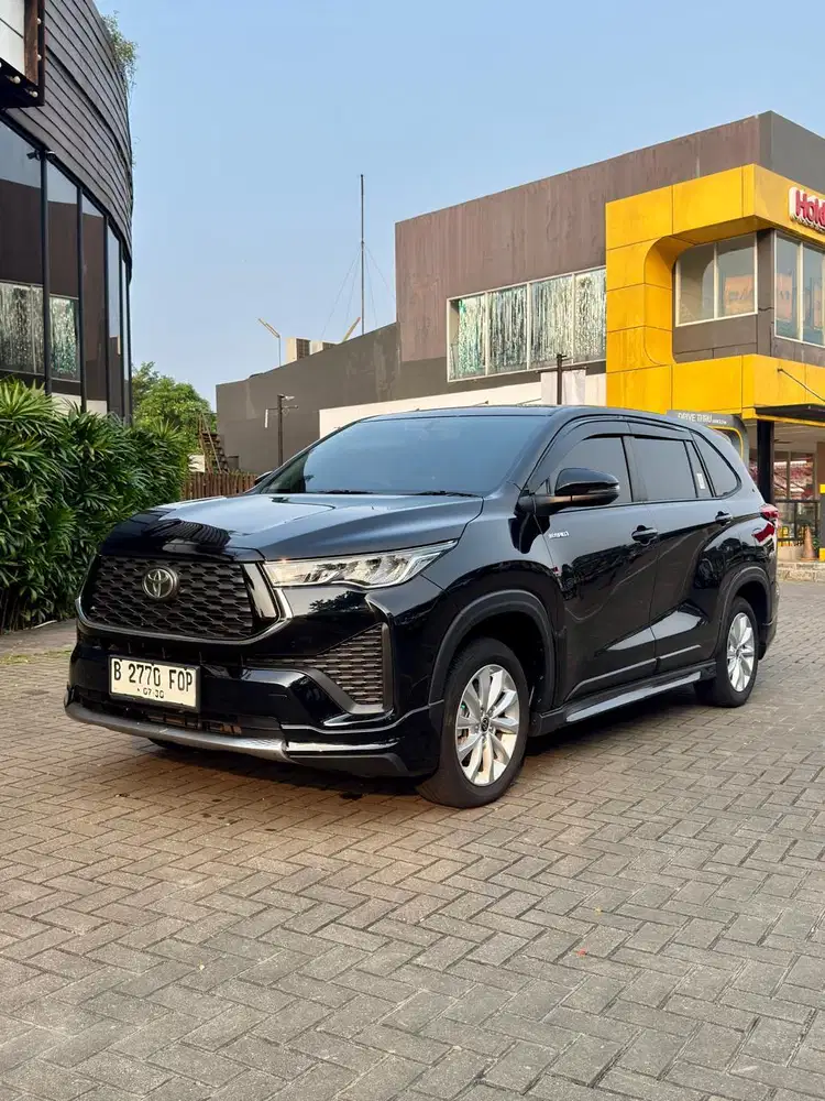toyota ZENIX 2024