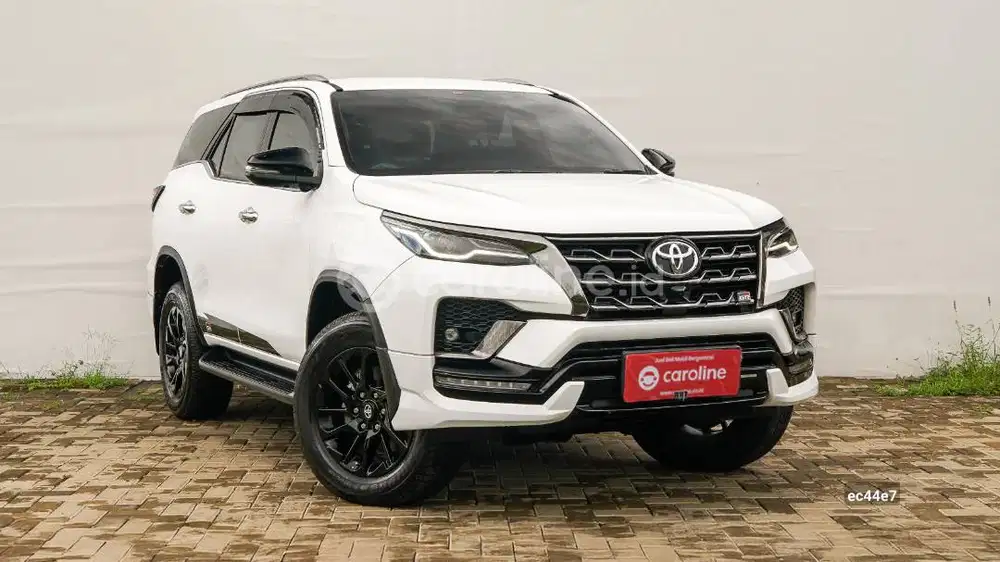 Toyota Fortuner VRZ 2.8 Matic 2024