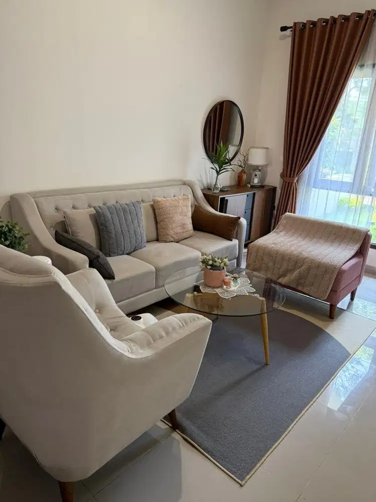 JUAL SOFA BRANDED MURAH JARANG DIDUDUKI LIKE NEW