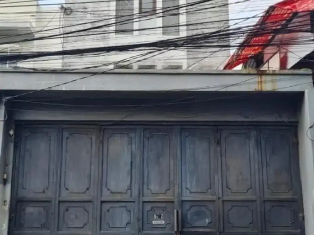Di Jual Rumah 3 Lantai, Tomang Jakarta Barat