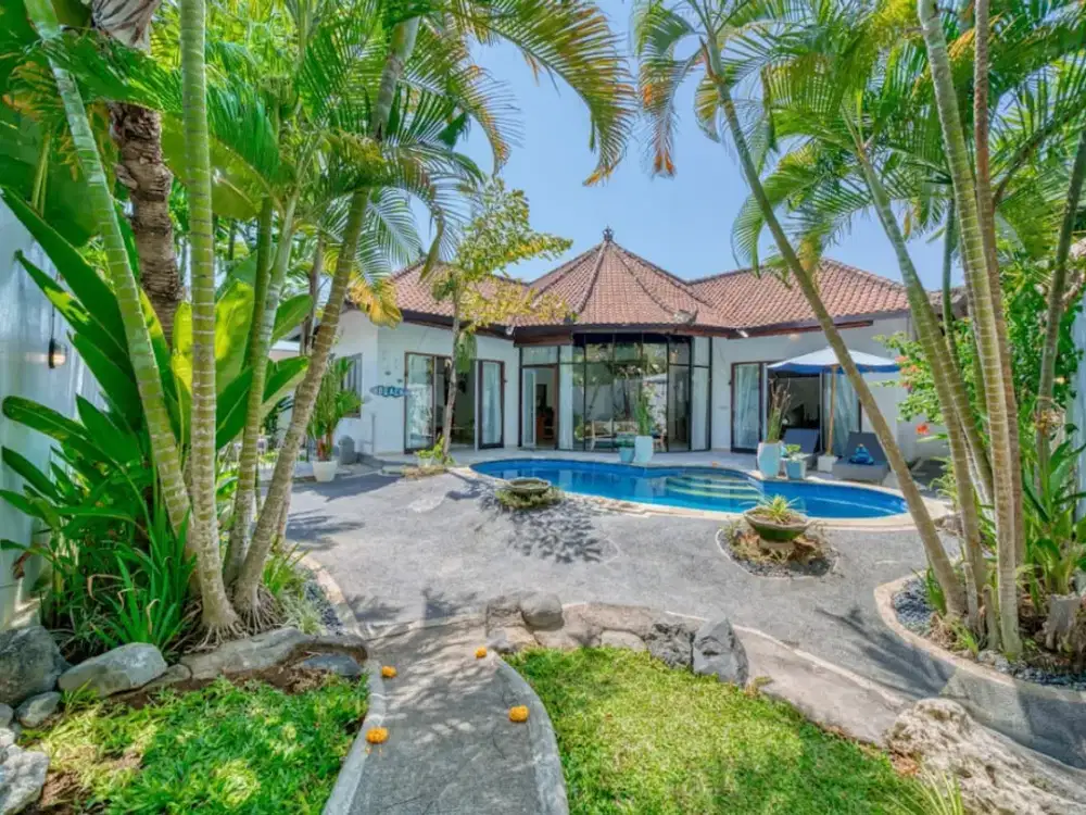 Villa Modern Concept 2BR in Seminyak, Badung - Bali