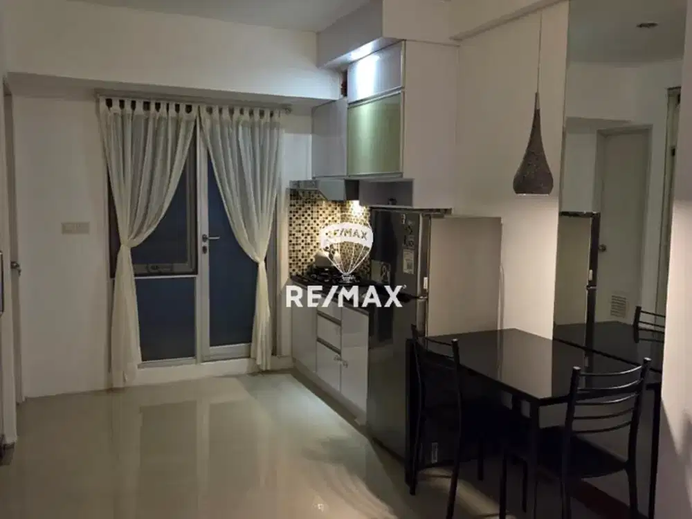 Disewakan 2 BR Oak Tower B Pulo Gadung - Lantai 12, View Jalan, Siap Huni
