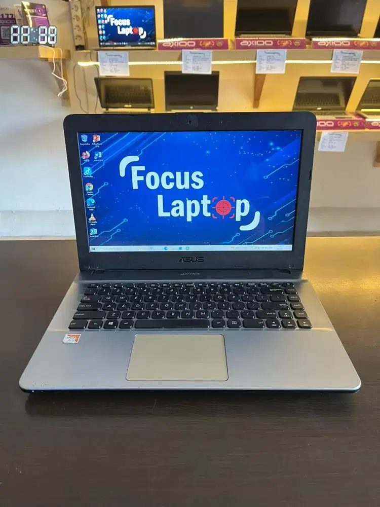 ASUS X441B. AMD A9-9425. RAM 4 GB. HDD 500 GB. LAPTOP 1 JUTAAN