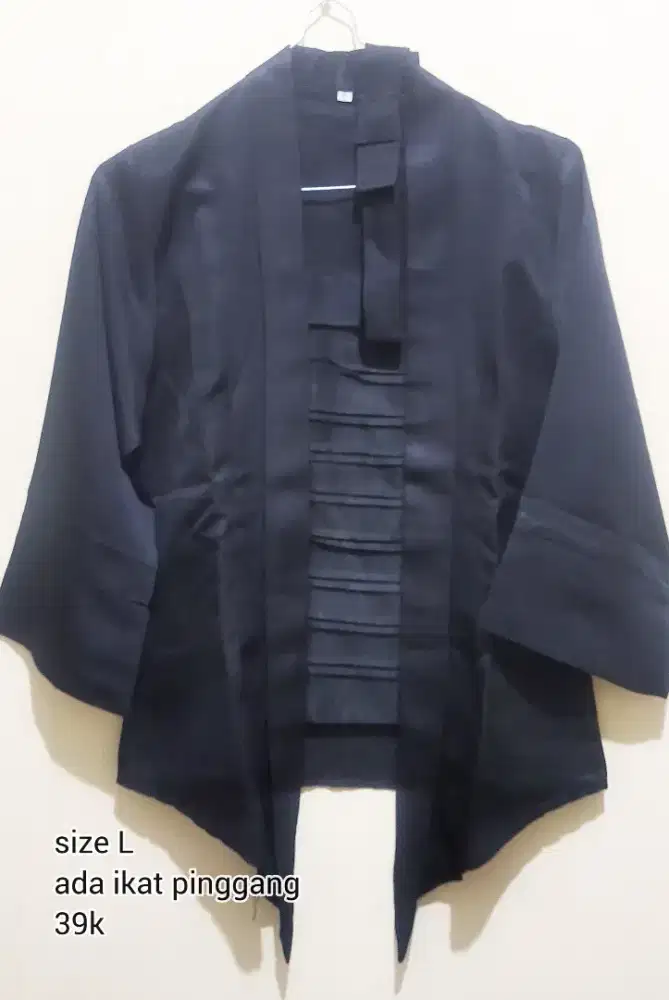Kabaya Hitam & Belt