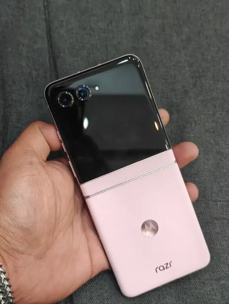 Motorola razr 60