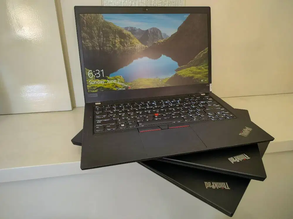 Laptop Lenovo Thinkpad T14 AMD Ryzen 7-4750U 1,7Ghz