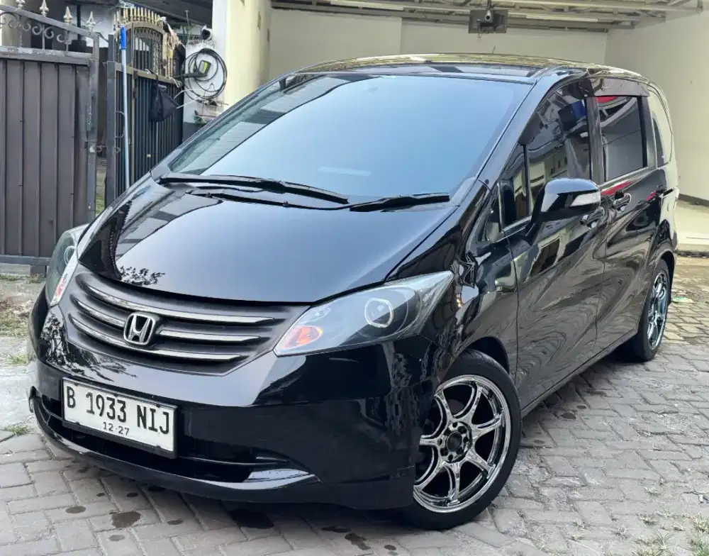 Honda Freed PSD 2010 matic
