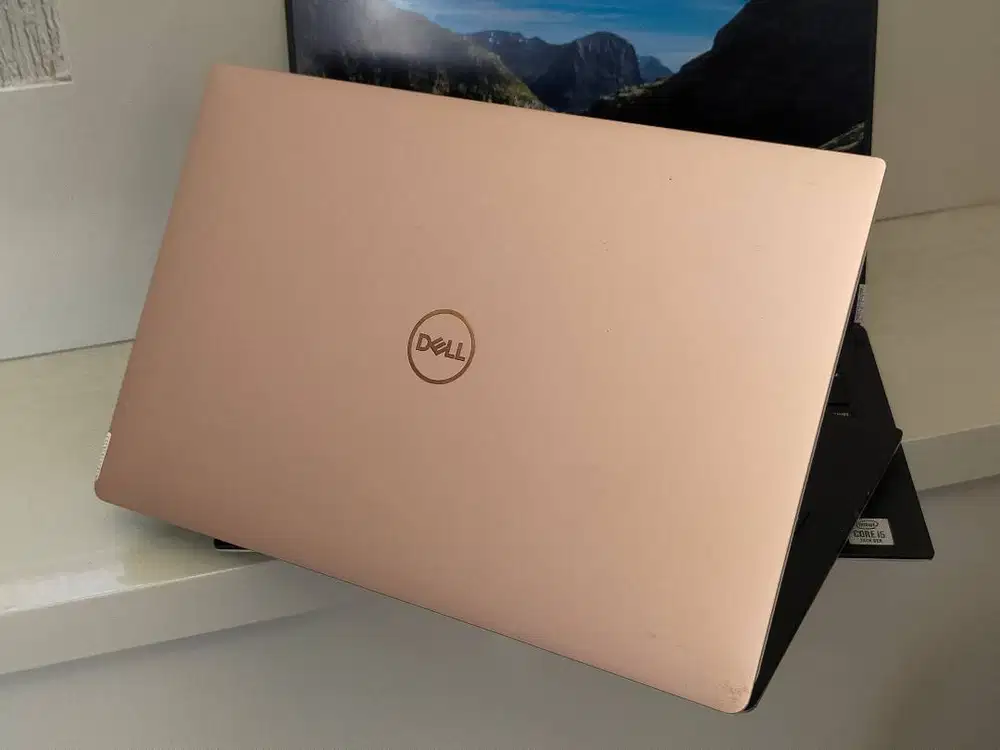 DELL XPS 13 9370 super tipis Intel Core i5-8250U 1,6Ghz
