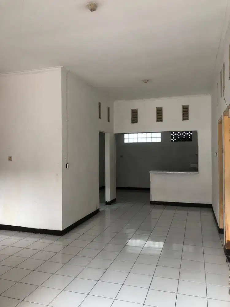 Dijual Rumah Siap Huni di Taman Kopo Katapang Bandung