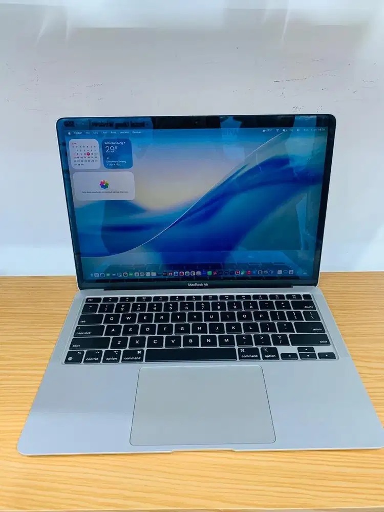 MACBOOK AIR 2020 M1 RAM 8 GB SSD 256 GB