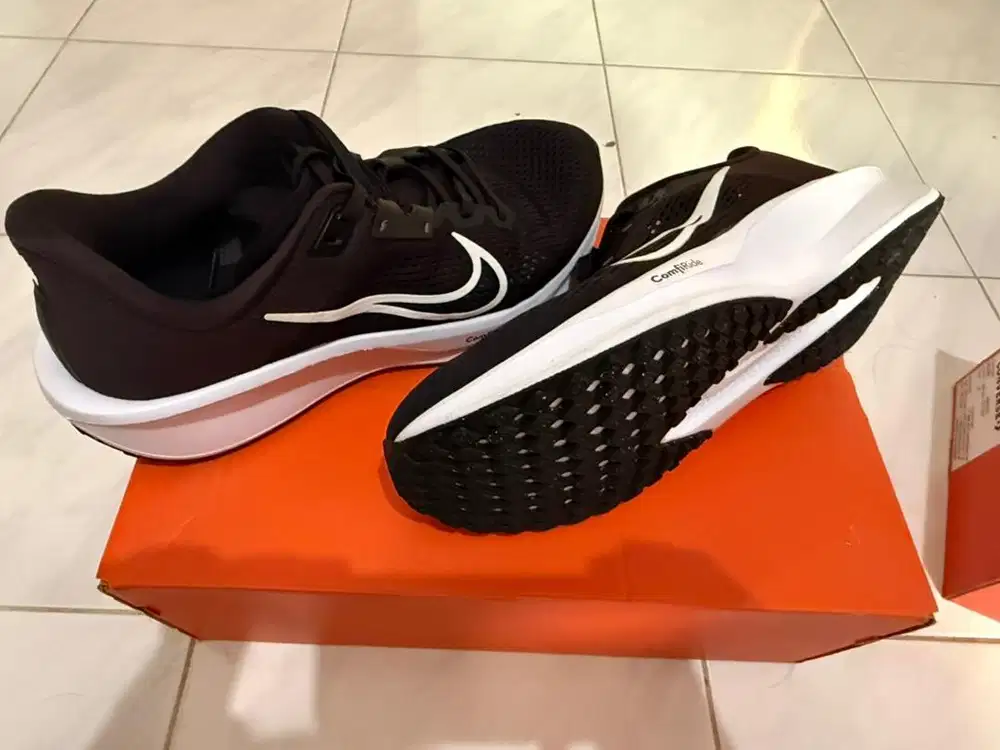 Sepatu Nike Quest 6
