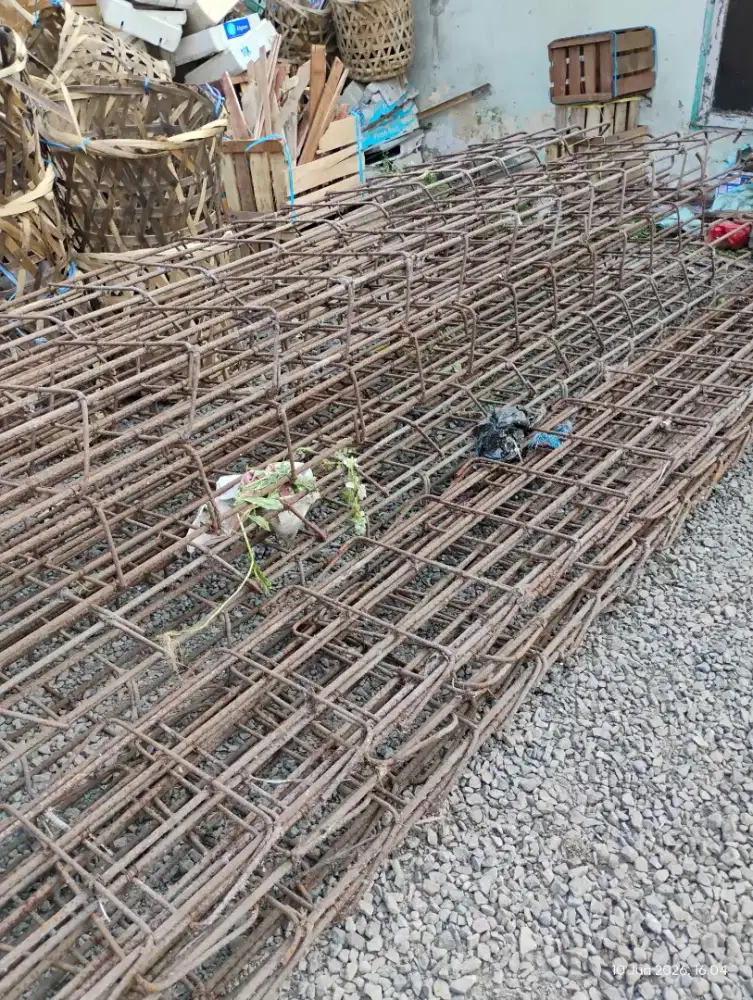 Tihang dan cakar ayam besi 12mm