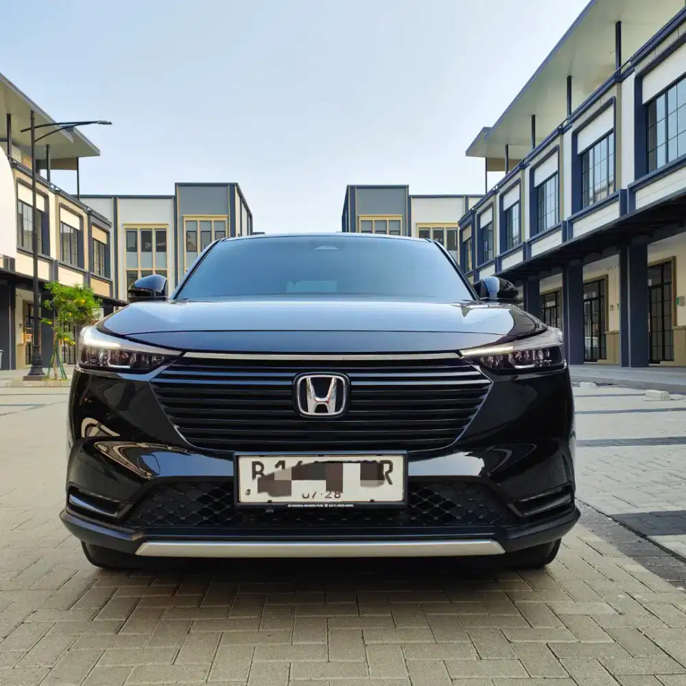 Honda HRV SE 2023 hitam istimewa siap pakai
