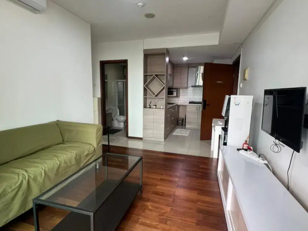 Disewakan Apartemen Thamrin Executive 2 Bedroom-Nyaman,Bersih