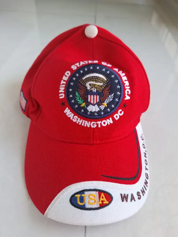 Topi dewasa US preloved