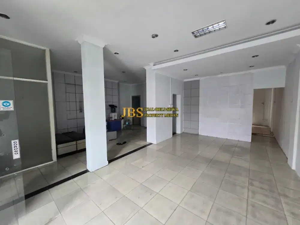 Sewa 2 Unit Ruko Gandeng di Jalan Pabrik Tenun (Persimpangan Jl. Sekip) - Medan