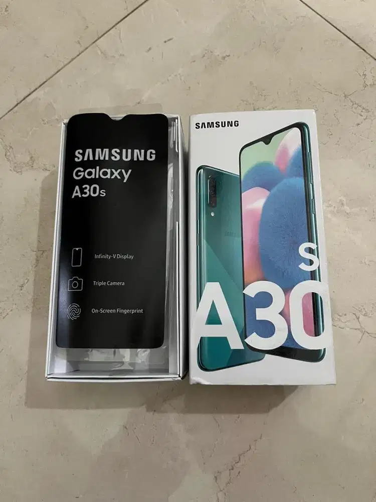 SAMSUNG A30S 64GB HITAM BEKAS