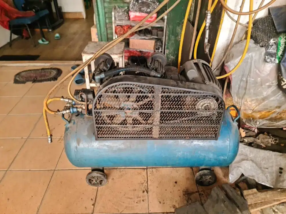Mesin Kompresor Angin Listrik Super Power 2Hp 100 Liter