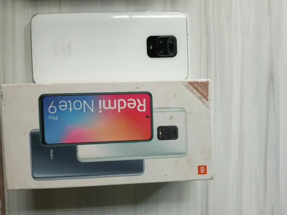 Redmi note 9 PRO 4/64 NFC putih