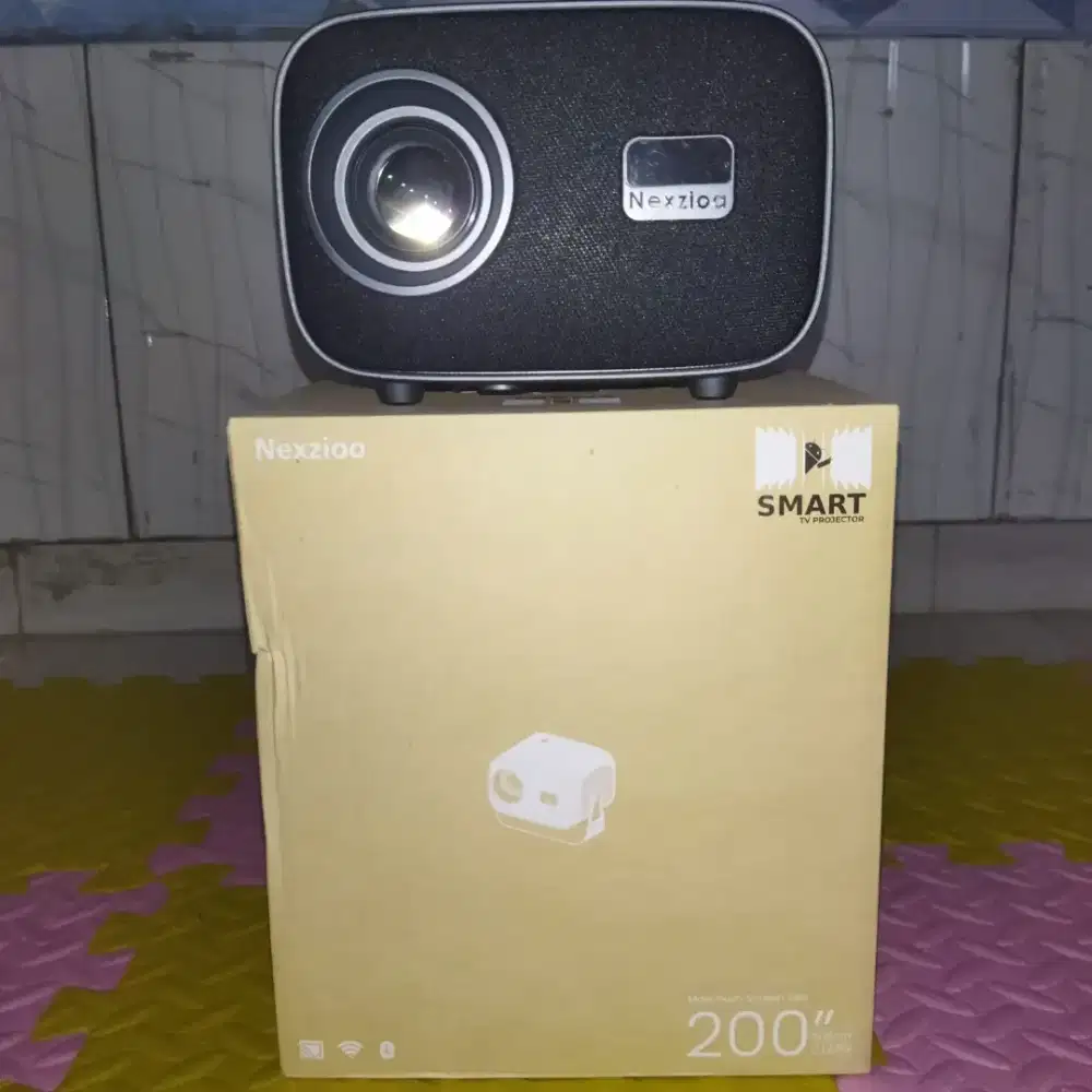 Android smart projector