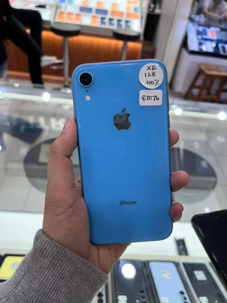 Iphone Xr ibox secons kumplitbisa cash/kredit