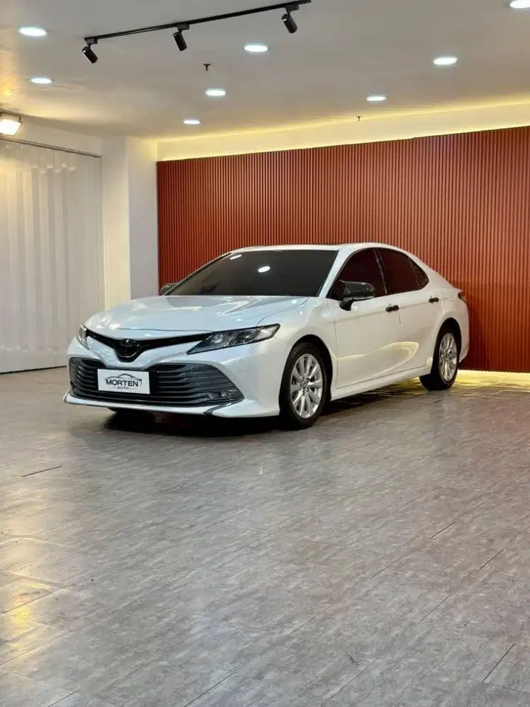 Toyota Camry V 2.5 AT Tahun 2019 KM 35 Rb Record