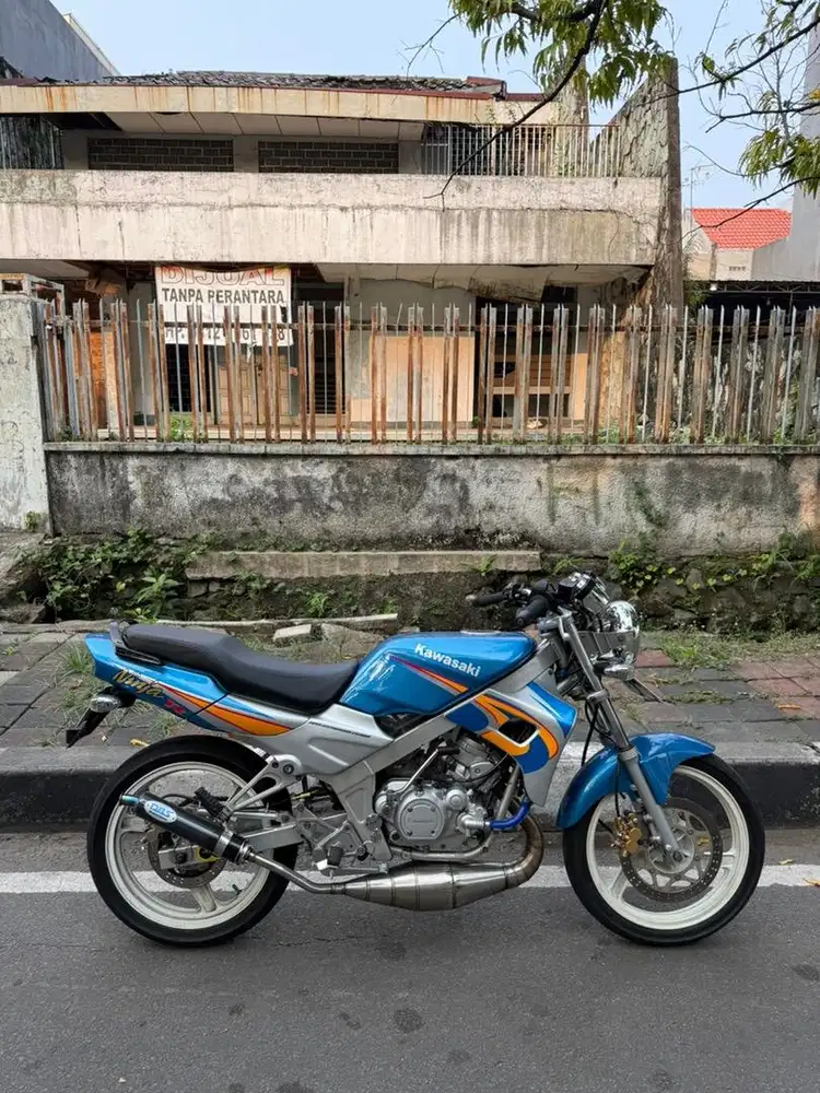 Kawasaki NINJA R 2002