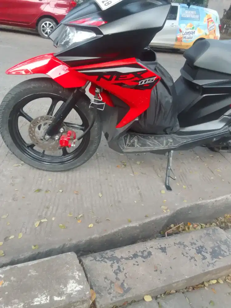 Jual motor tangan pertama dari baru