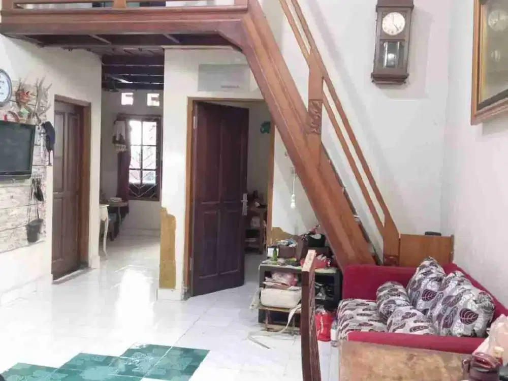 Di jual rumah rumah pusat kota di Teuku Umar barat