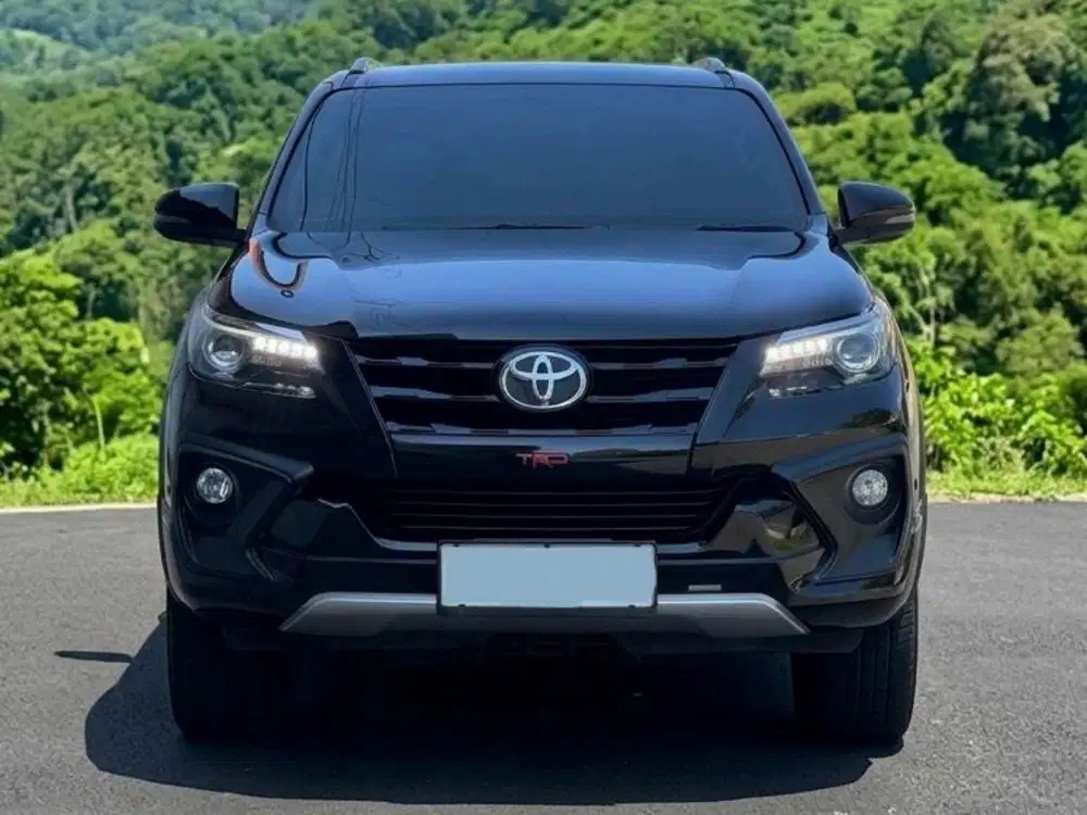 Toyota Fortuner TRD Sportivo DSL AT Trwat