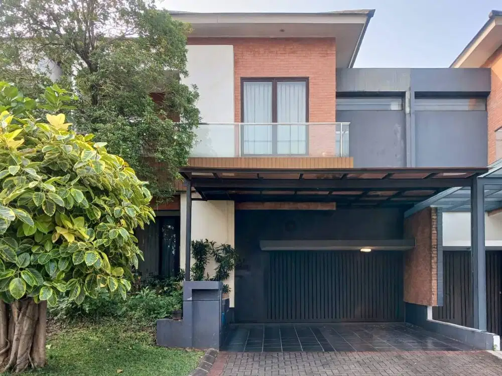 Rumah siap huni dengan luas besar di Discovery Serenity Bintaro Jaya