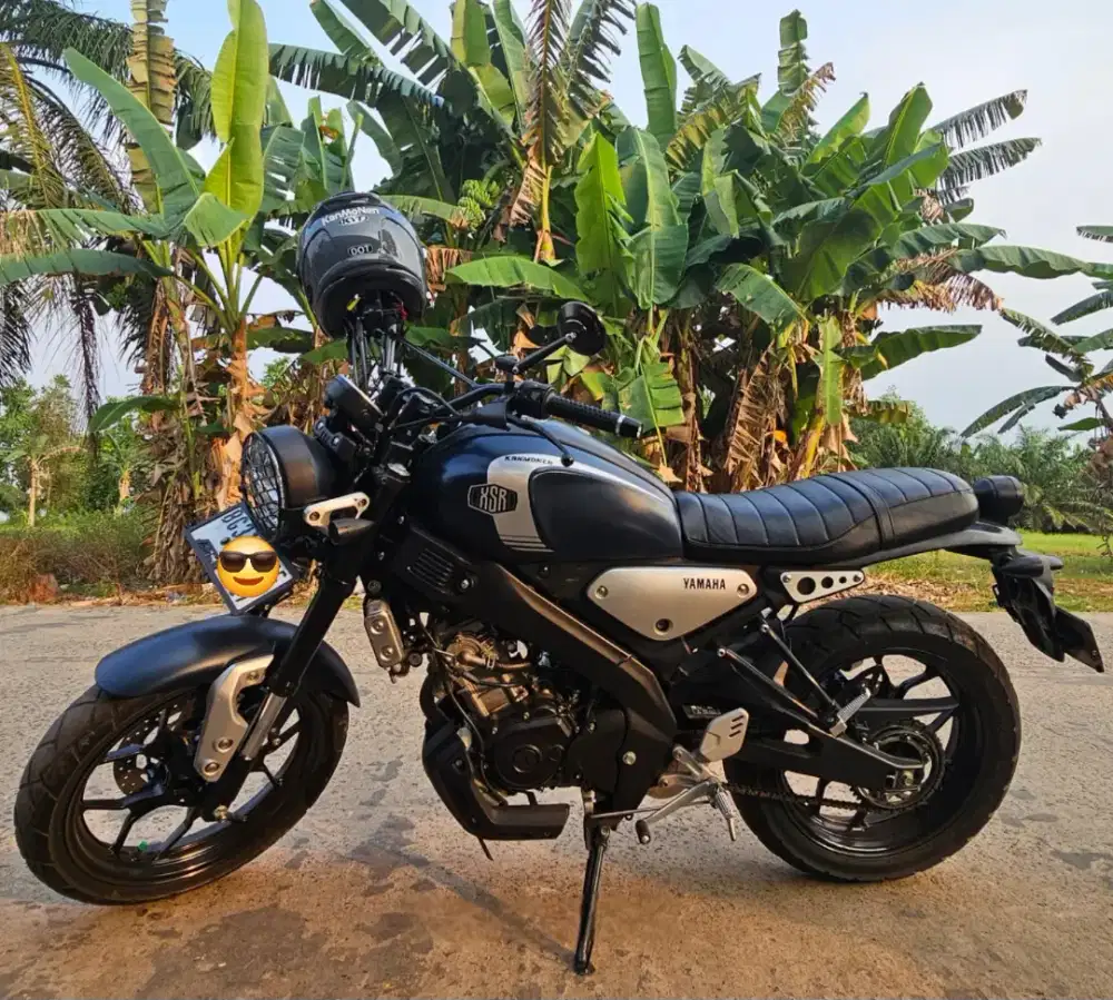 Di jual santai Yamaha XSR masih mulus!!