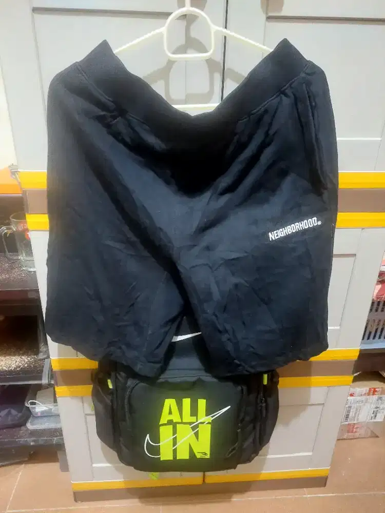 Celana pendek neigborhood tag wash cut