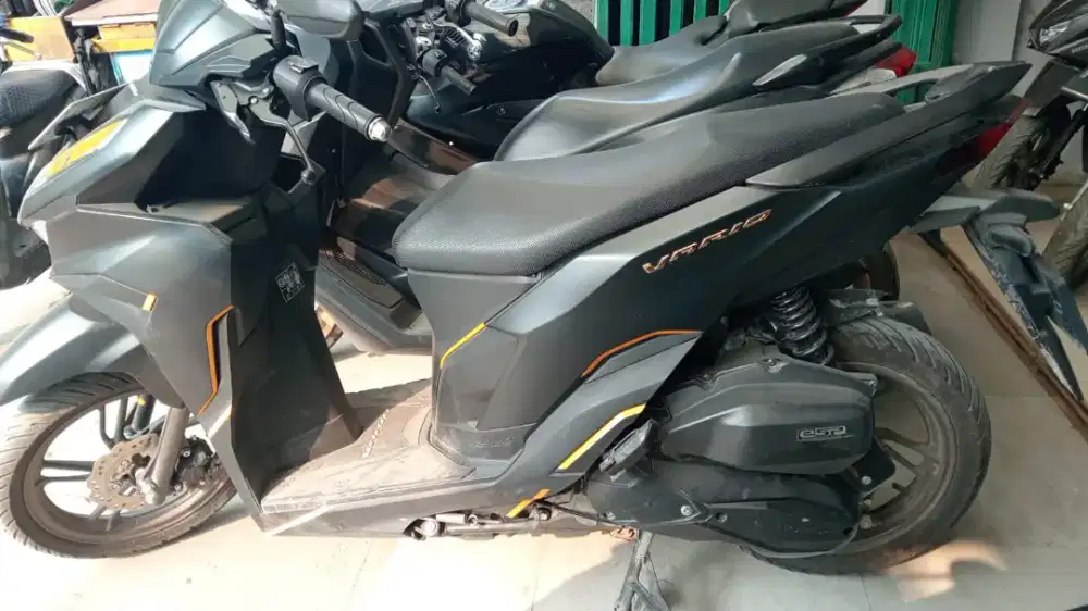 Dijual Cash Kredit Honda Vario 125 CBS ISS Tahun 2025