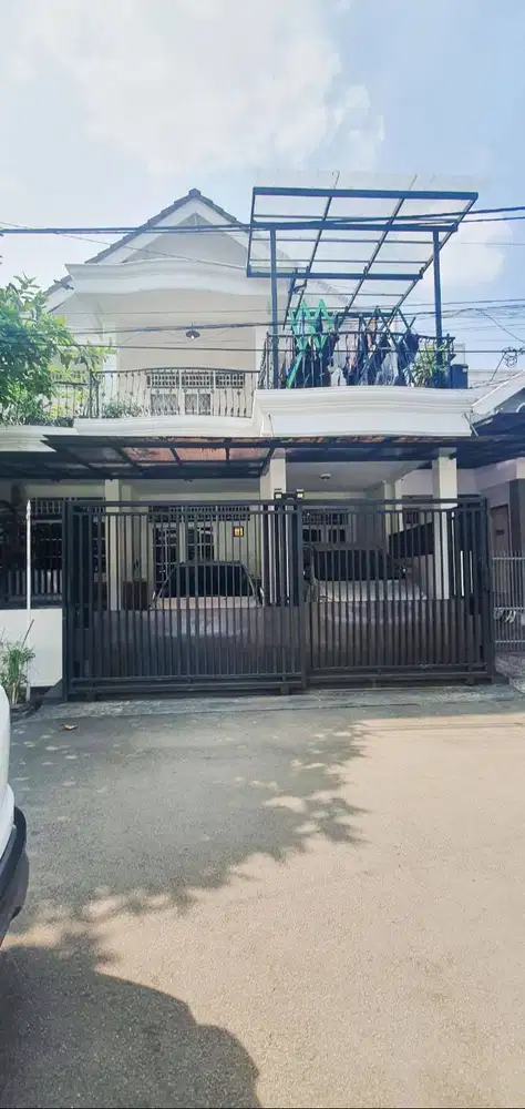 Rumah Murah 2 lantai hanya 1M an di Cluster Bintaro Jaya Sektor 9