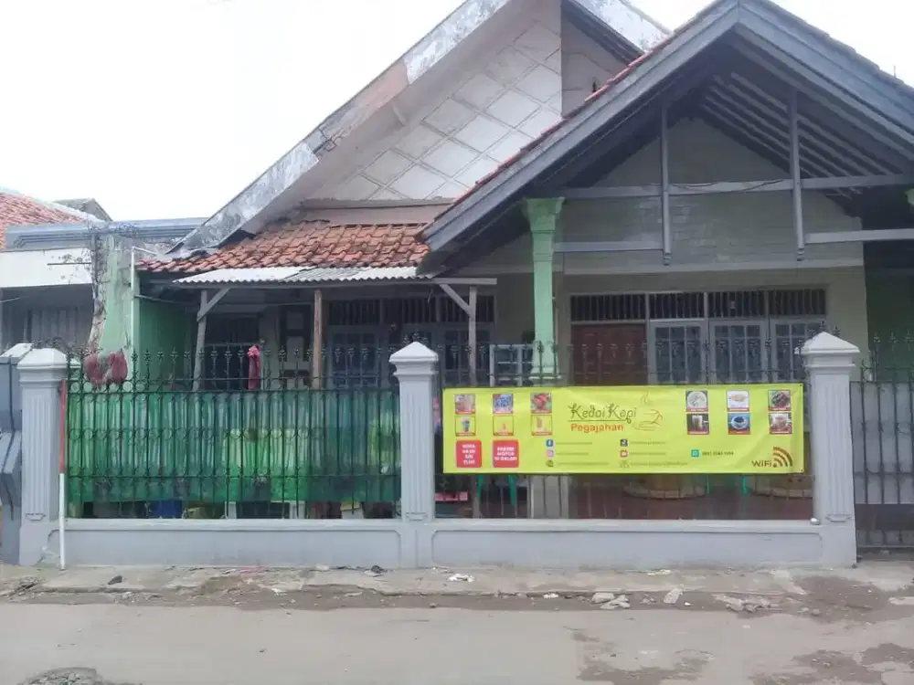 Rumah di Jalan. Pegajahan Utara No. 2 (sebrang indomaret pegajahan)