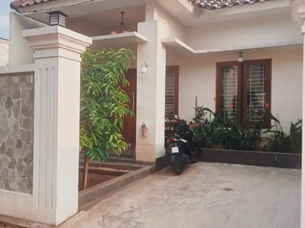 Dijual Rumah Bagus Terawat Di Bambu Apus, Cipayung, Jakarta Timur Dekat Taman Mini Indonesia Indah (TMII)