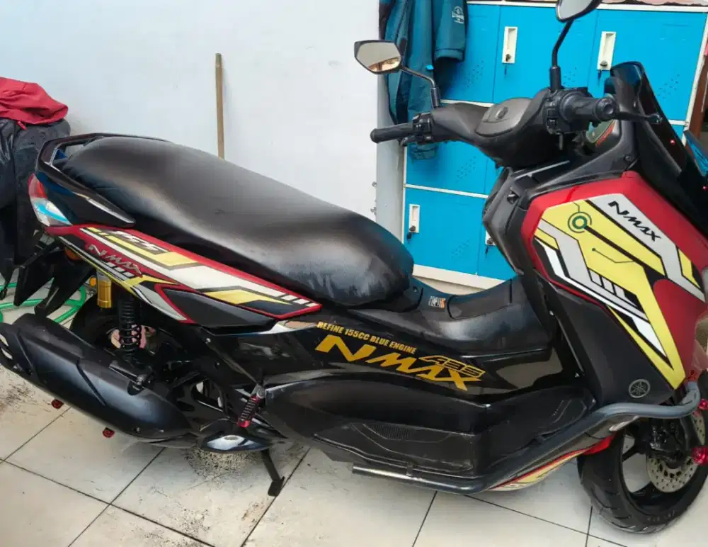 Yamaha Nmax merah 2020