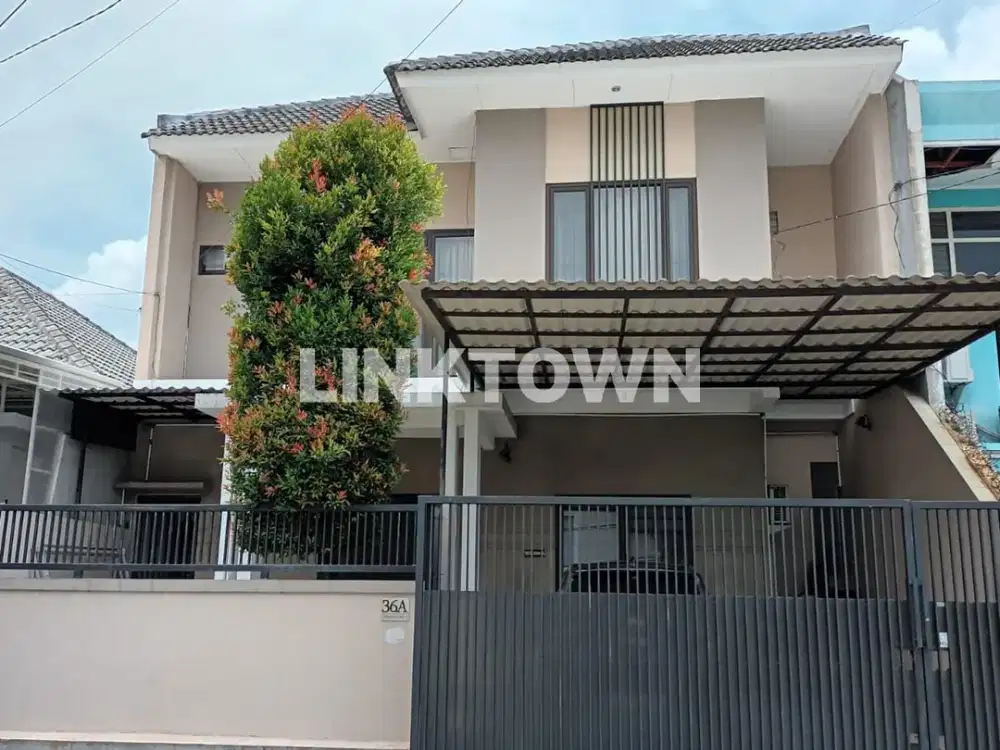 Nego Rumah 2 Lantai Row Jalan Lebar di Tenggilis Utara Dekat Ubaya