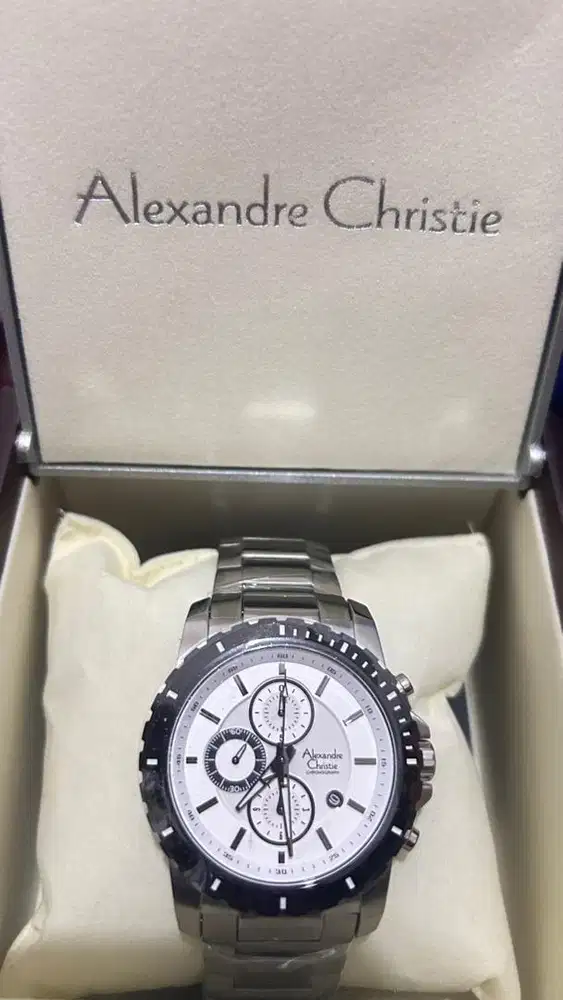 Jam Alexandre Christie AC