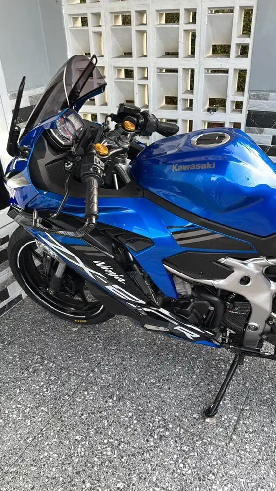 DI JUAL Kawasaki Ninja ZX 250 ABS QS 2021