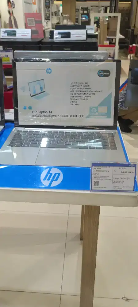 HP 14 EM0320AU Ryzen 3 7320U 8GB SSD 512GB (Kredit Tanpa DP)
